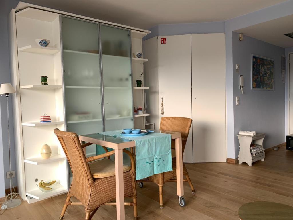 Sunny Studio With Seaview Knokke-Le-Zoute Extérieur photo